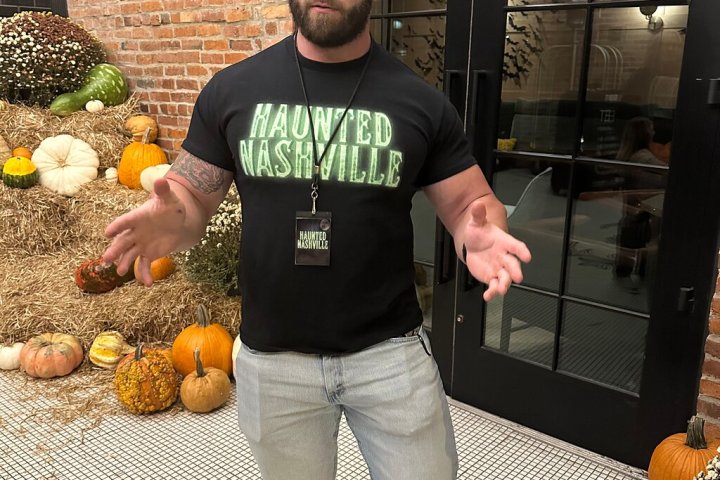 Matt The Nashville Tour Guide in downtown nashville