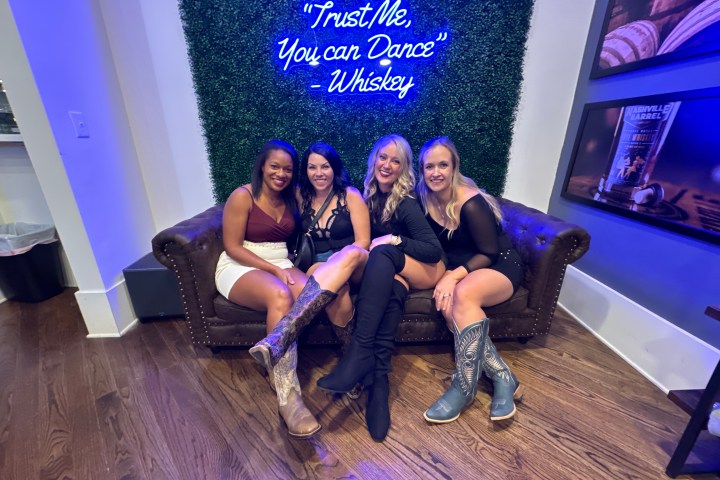 girls instagram whiskey speakeasy tasting nashville