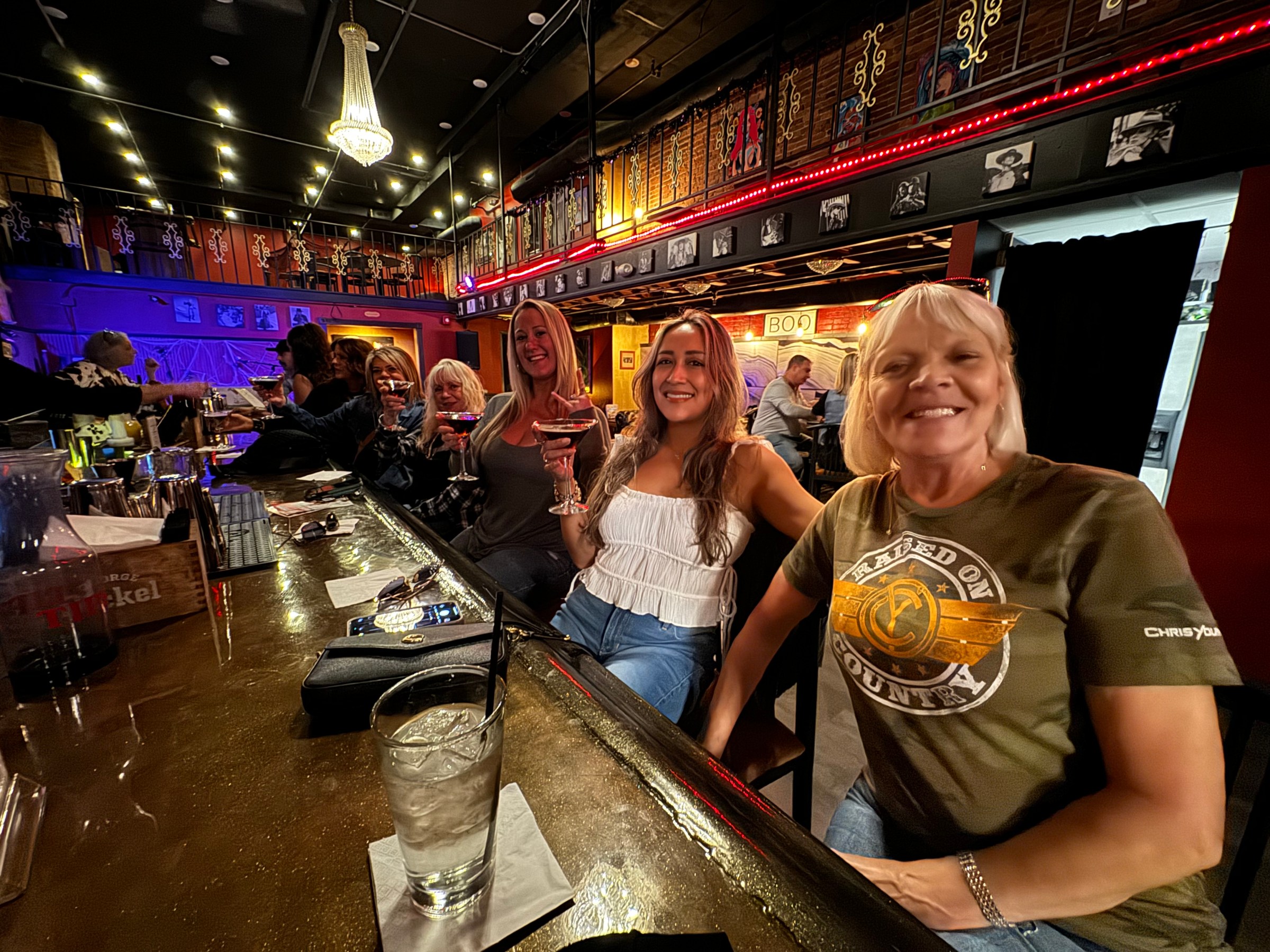 cocktails girls speakeasy nashville