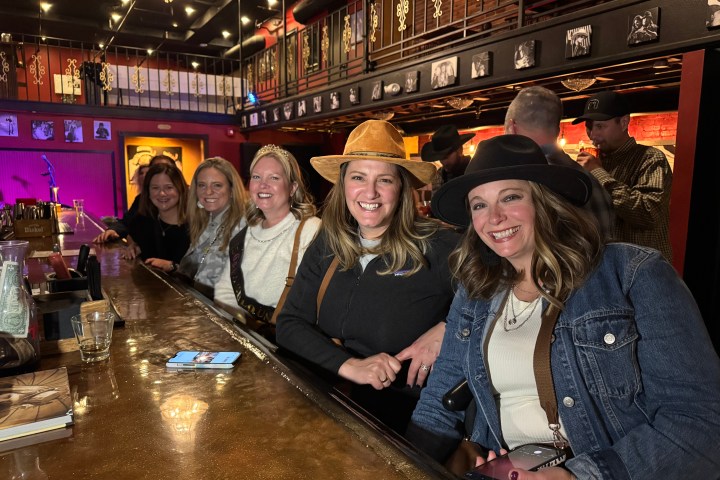 bachelorette party speakeasy tour nashville